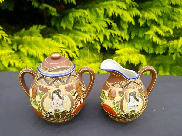 Vintage old sugar milk jug postage possible - Main image