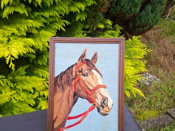 Horse canvas possible to post - Main image