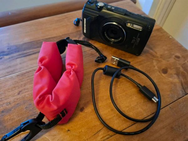 TG-7 Om system Underwater Camera - Main image
