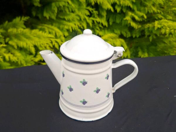 Small 2 cups enamel tea pot postage possible - Main image