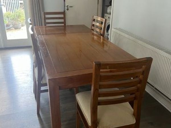 Jonathan Charles Extending Dining Table & 5 Flanagans Chairs - Main image
