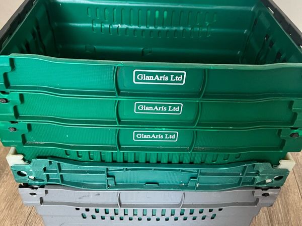 Five boxes - Main image