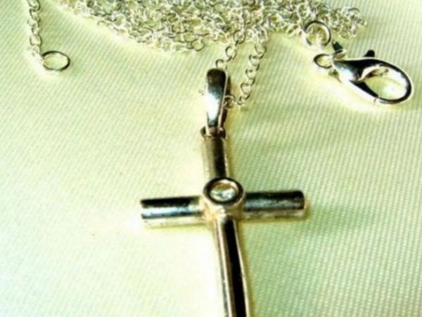 Vintage Hallmarked 9ct Gold Diamond Cross & Chain - Main image
