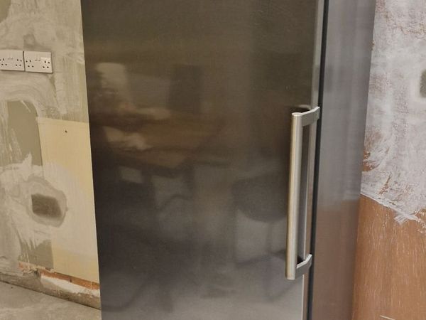 Siemens Freestanding Larder Fridge - Main image