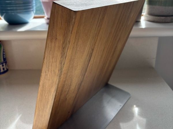 Acacia Wood Magnetic Knife Block - Main image