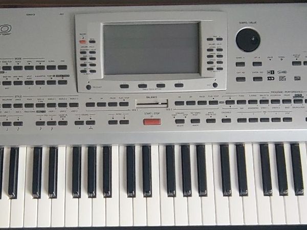 KORG PA80 professional arranger keyboard - Main image