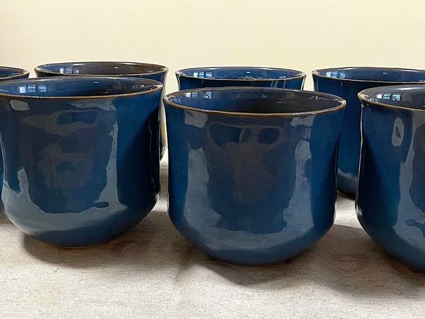 Ceramic Flower pots (2 lots) - Main image