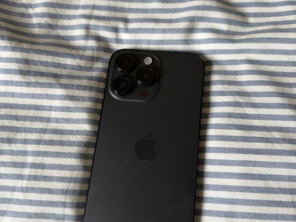 iPhone 14 Pro Max - Main image