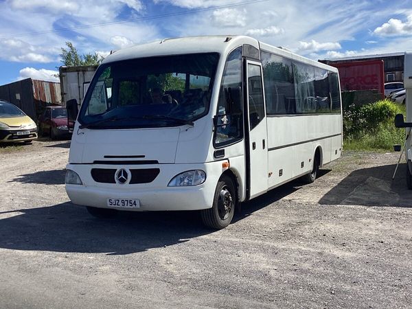 33 seater with test - Main image