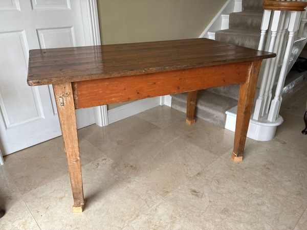 Antique pine table and two chairs - Main image