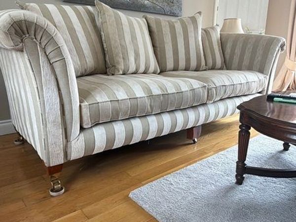 Large Finline Designer Sofa - Main image
