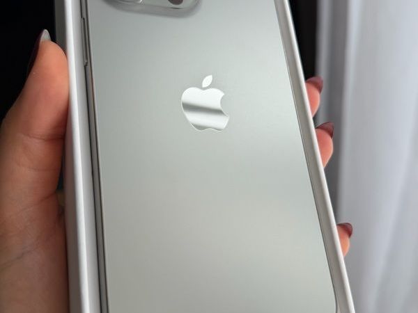 iPhone 15 pro Max 256 - Main image