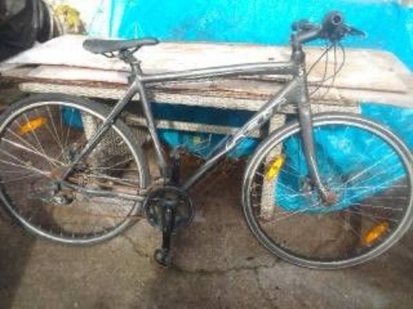 for sale  for parts or repair - Main image