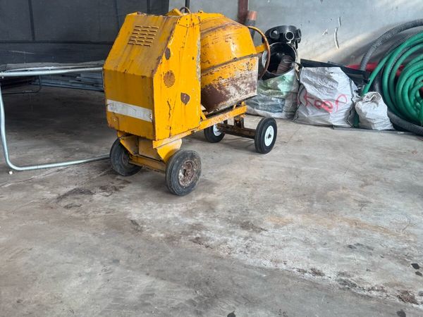 Cement Mixer - Main image