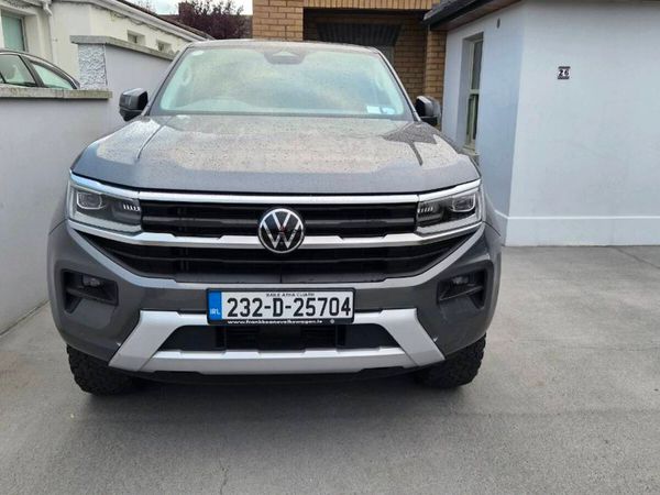 VW Amarok - Main image