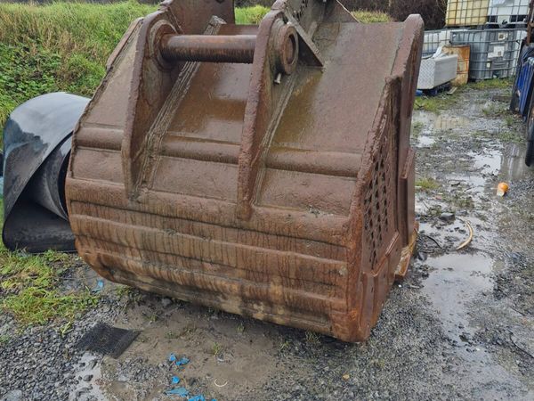 90 mil pin digging bucket - Main image