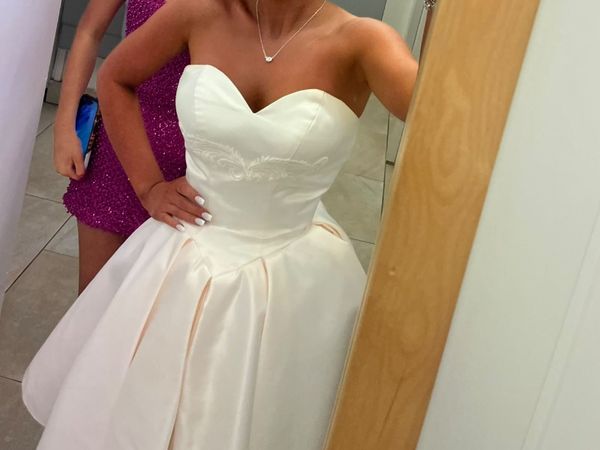 Bridesmaids ,flowergirl - Main image