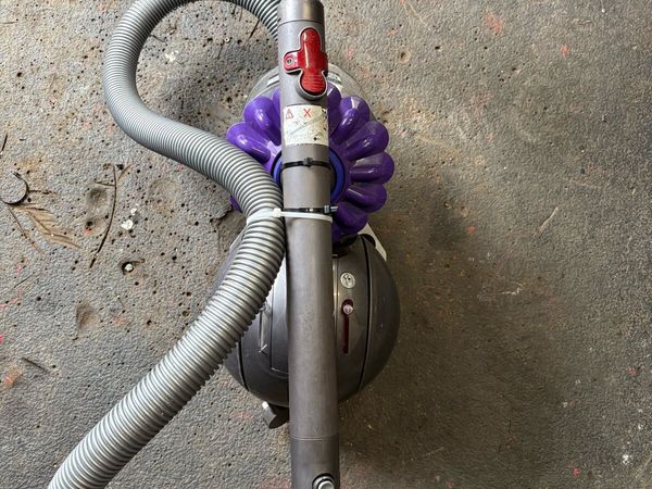 Dyson Hoover working perfect p.m. - Main image