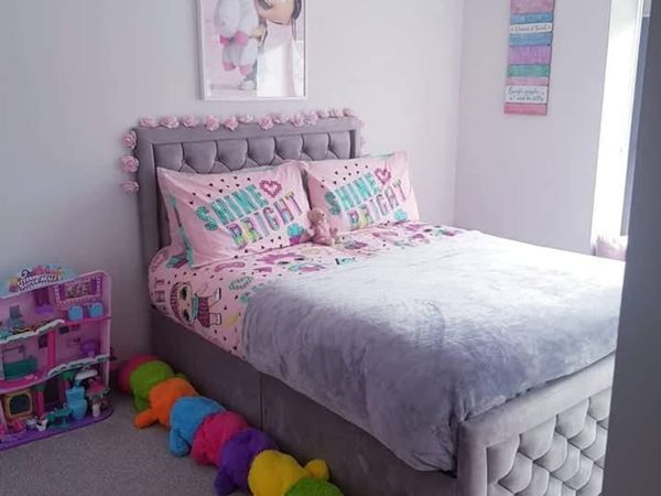 QUEEN beds available for delivery - Main image