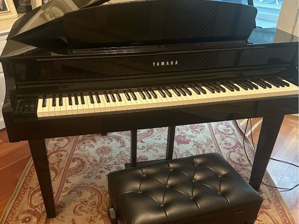 Mini grand piano - Main image