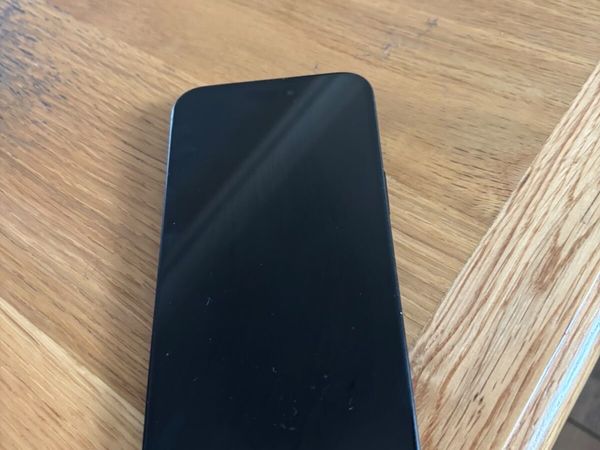 iPhone 16 plus - Main image