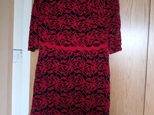 Ladies Dress -Size 18 - Main image