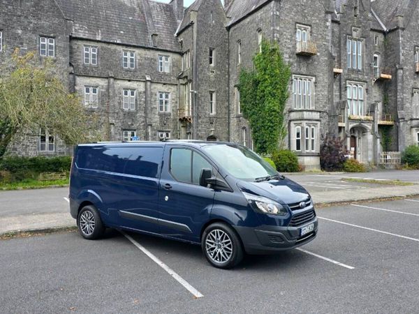 2017(172) FORD TRANSIT CUSTOM 2.0D - Main image