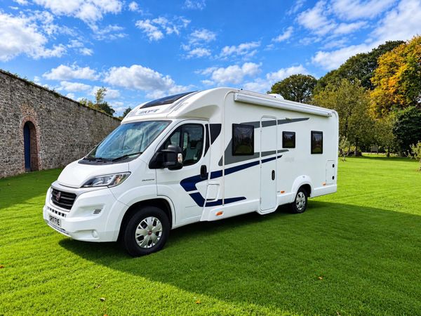 Fiat Ducato swift island bed - Main image