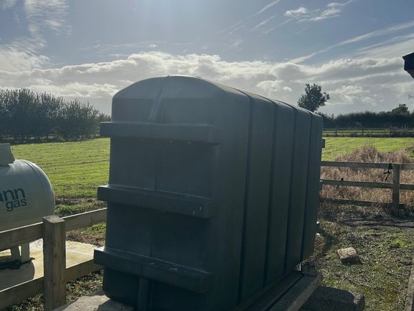 Oil Tank - Main image