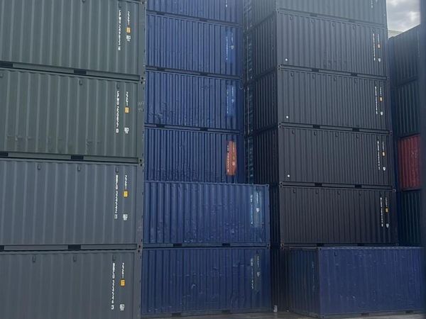 Containers for sale in Kildare for €0 on DoneDeal
