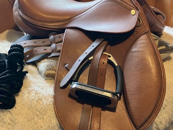 Horse riding Saddle - Main image