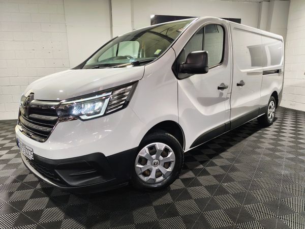Renault Trafic 2022 PRICE INCLUDES VAT - Main image