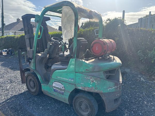 Mitsubishi Gas Forklift - Main image