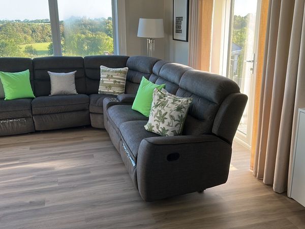 XL Reclining corner sofa - Main image