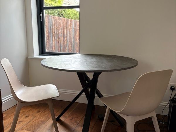 Ikea table and 2 chairs - Main image
