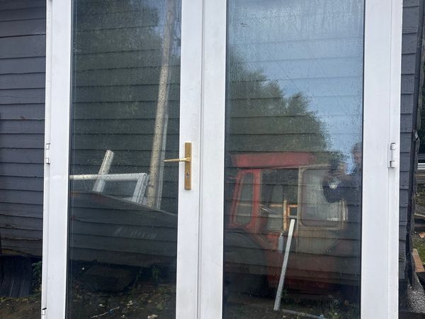 Double doors - Main image