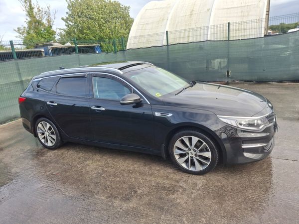 172 Kia Optima  Sportswagon.Drive home - Main image
