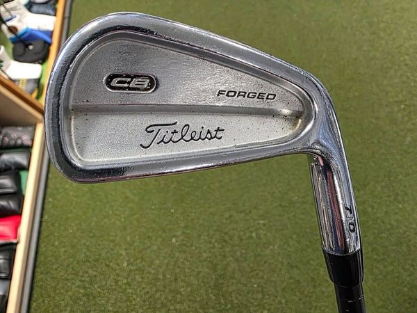Titleist Cb 710 Forged Irons - Main image