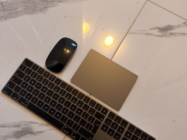 Apple Space Grey Magic Keyboard + Trackpad 2 + Mou - Main image