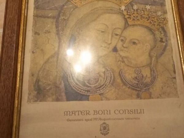 Holy picture - Main image