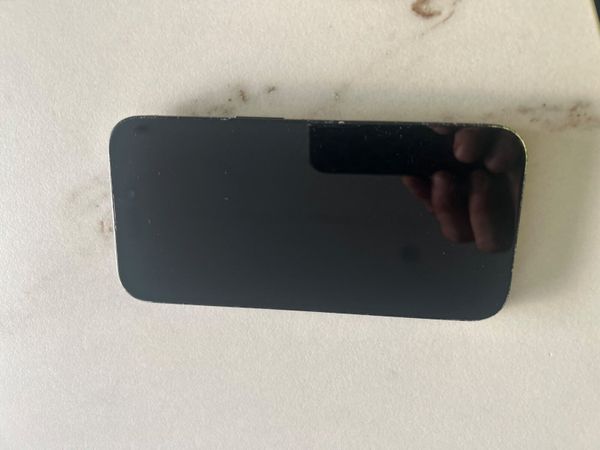iPhone 16 - with age related scratches - Main image