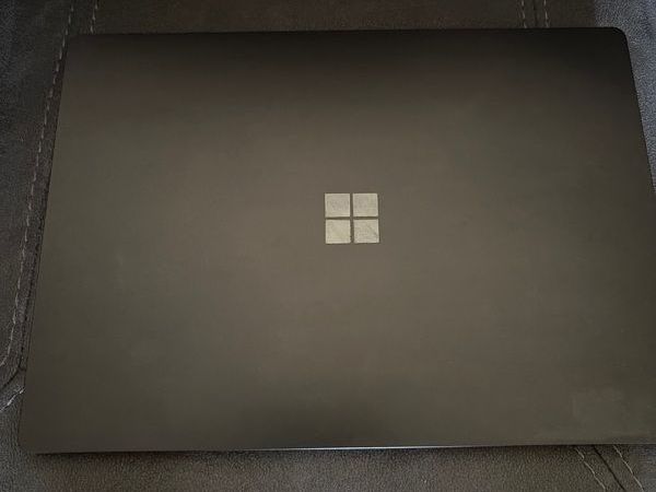 Microsoft Surface 4 Laptop - Main image