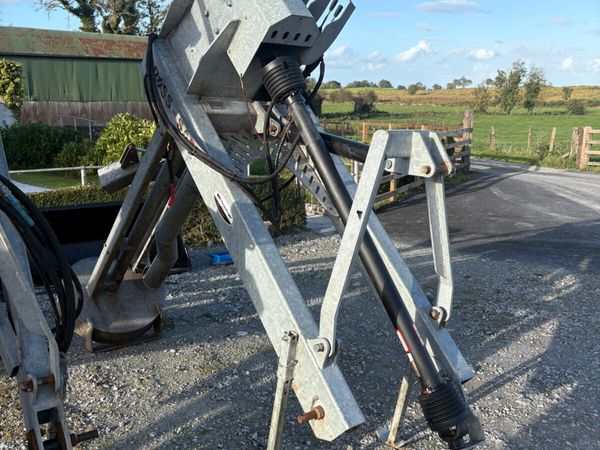 2025 Cross Agitator - Main image