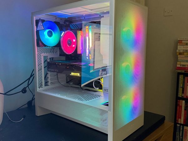 NZXT Custom Gaming PC - Main image