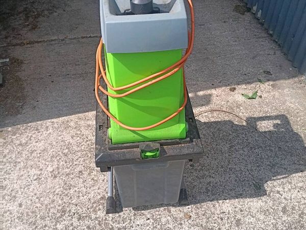 Hedge  shredder - Main image