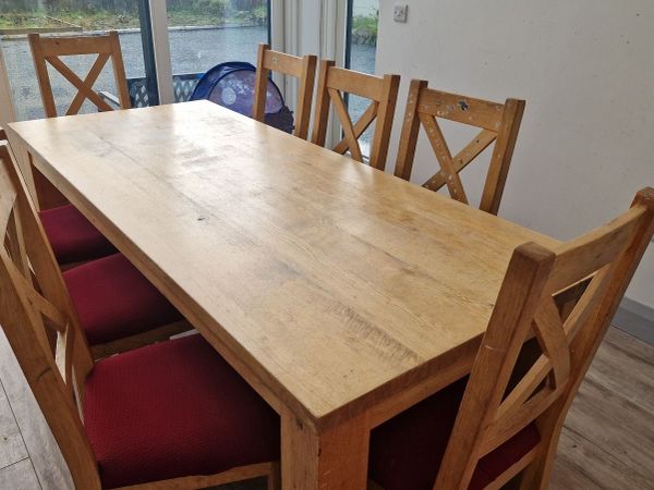 Solid Oak table and 8 chairs - Main image