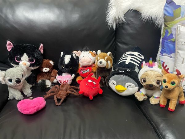 Toys - Main image