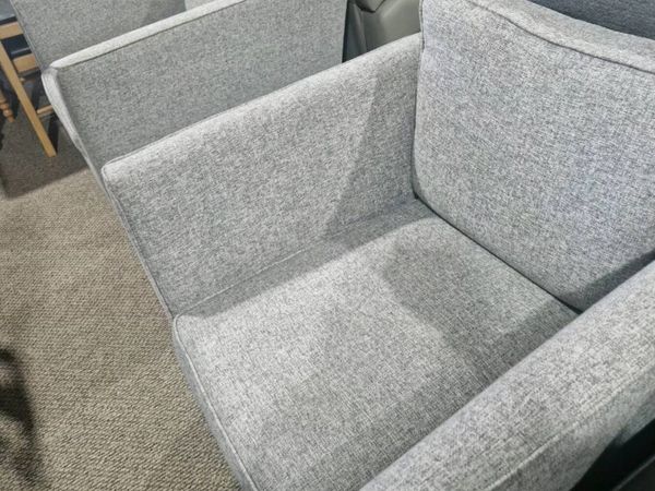 X2 shop display armchairs - Main image