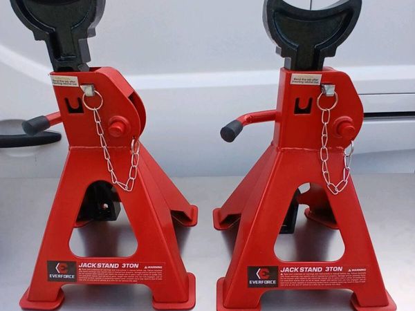 3-TON JACK STAND SET – ONLY €40! - Main image