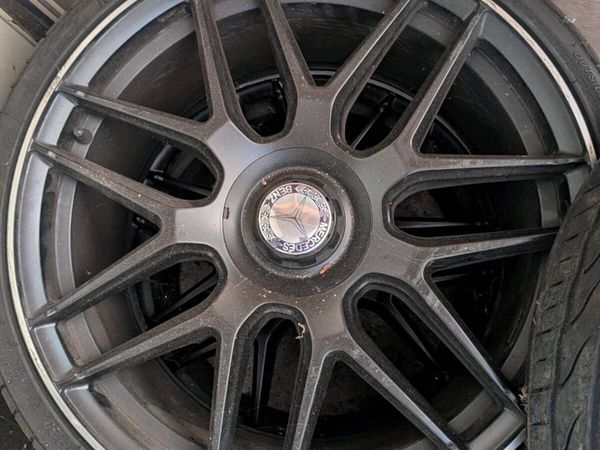 Wheels - Main image